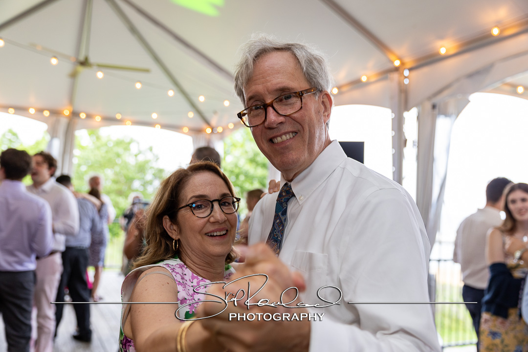 Gariepy-Campbell – Moments #220504