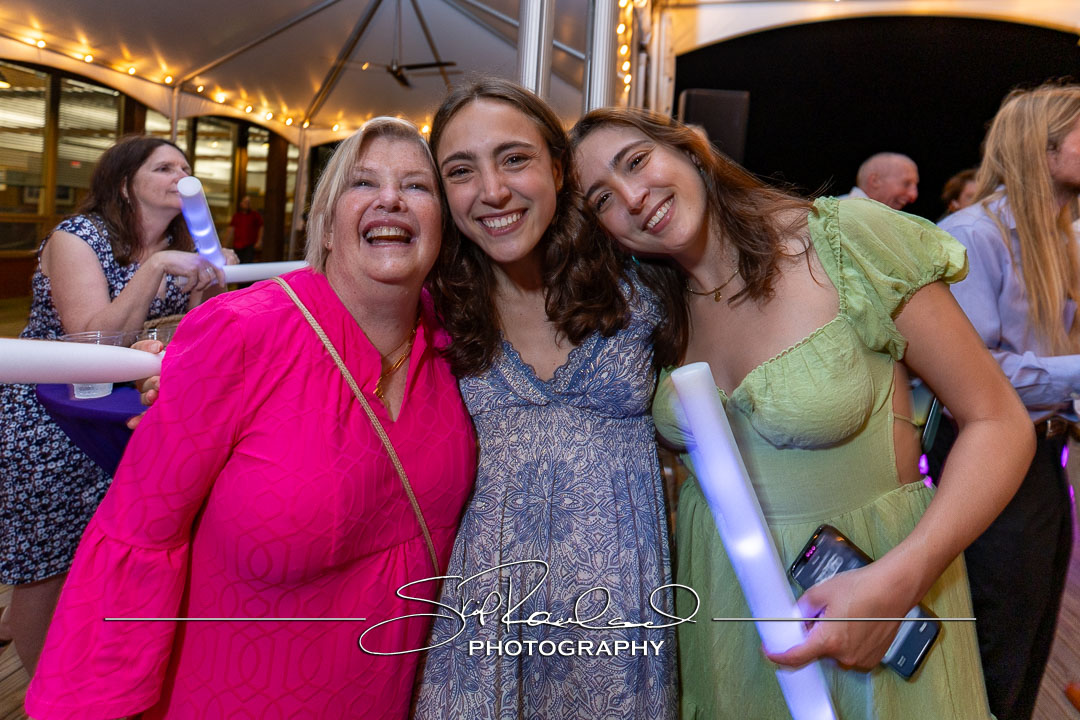 Gariepy-Campbell – Moments #220522