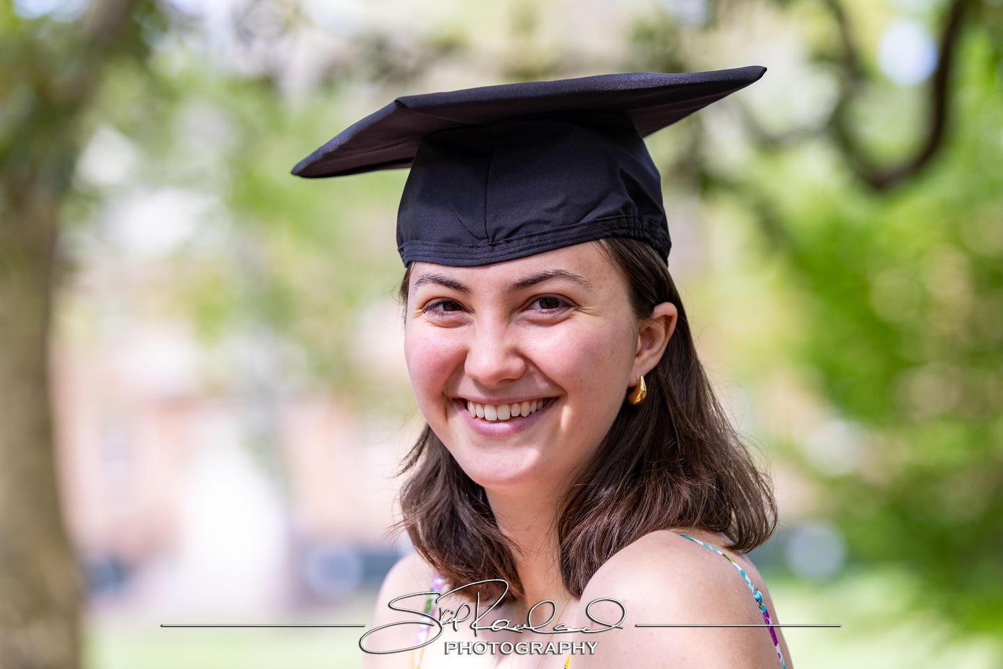 Caro Lipsitz Cap And Gown – April 2025 #238318
