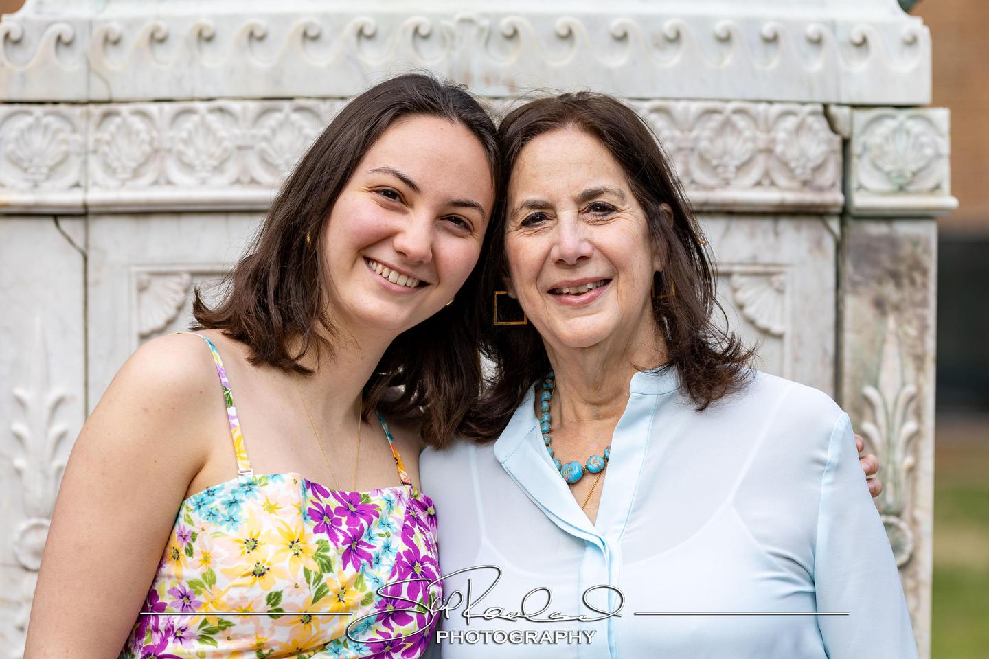 Caro Lipsitz Cap And Gown – April 2025 #238322