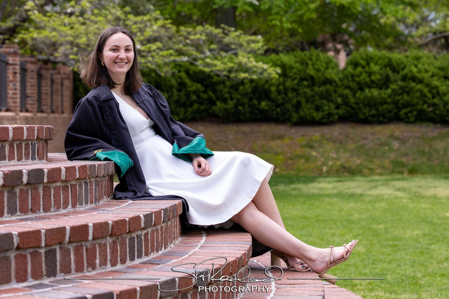 Caro Lipsitz Cap And Gown – April 2025 #238350