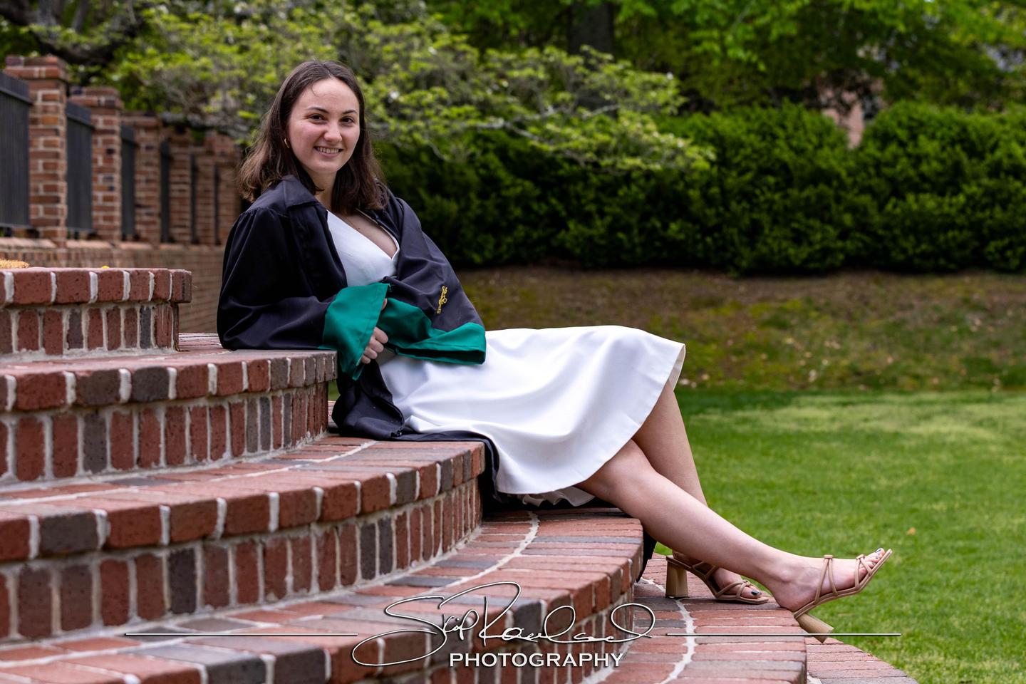 Caro Lipsitz Cap And Gown – April 2025 #238352