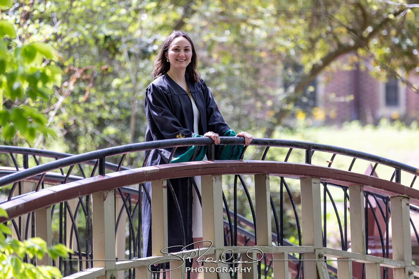 Caro Lipsitz Cap And Gown – April 2025 #238356