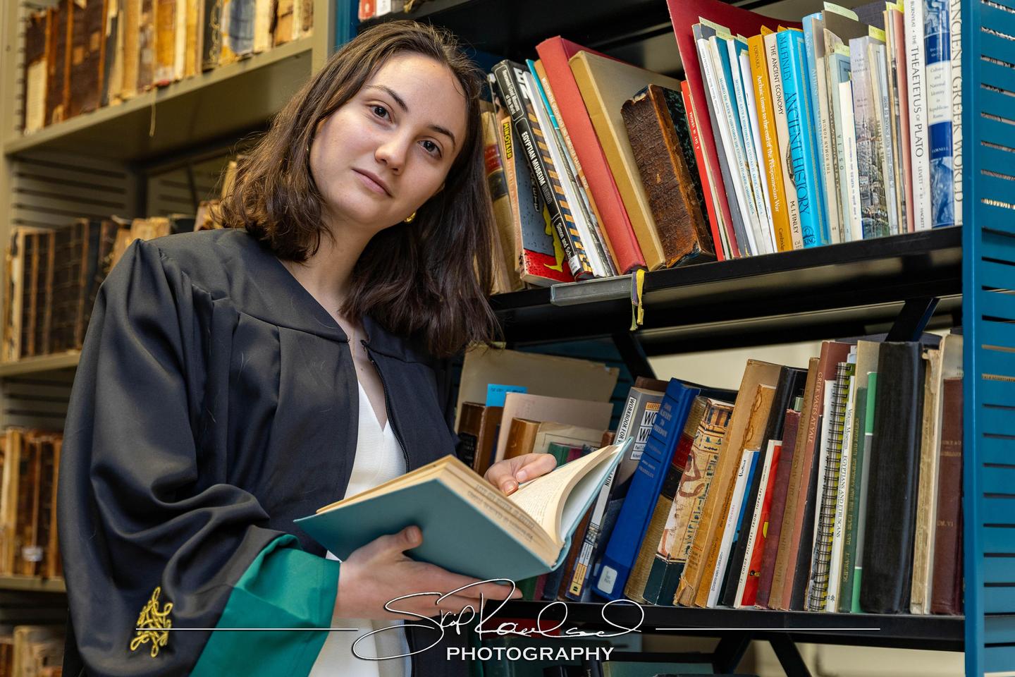 Caro Lipsitz Cap And Gown – April 2025 #238364
