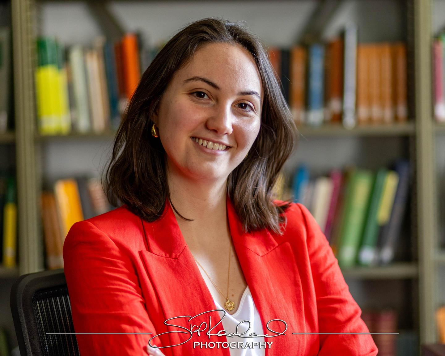 Caro Lipsitz Cap And Gown – April 2025 #238369