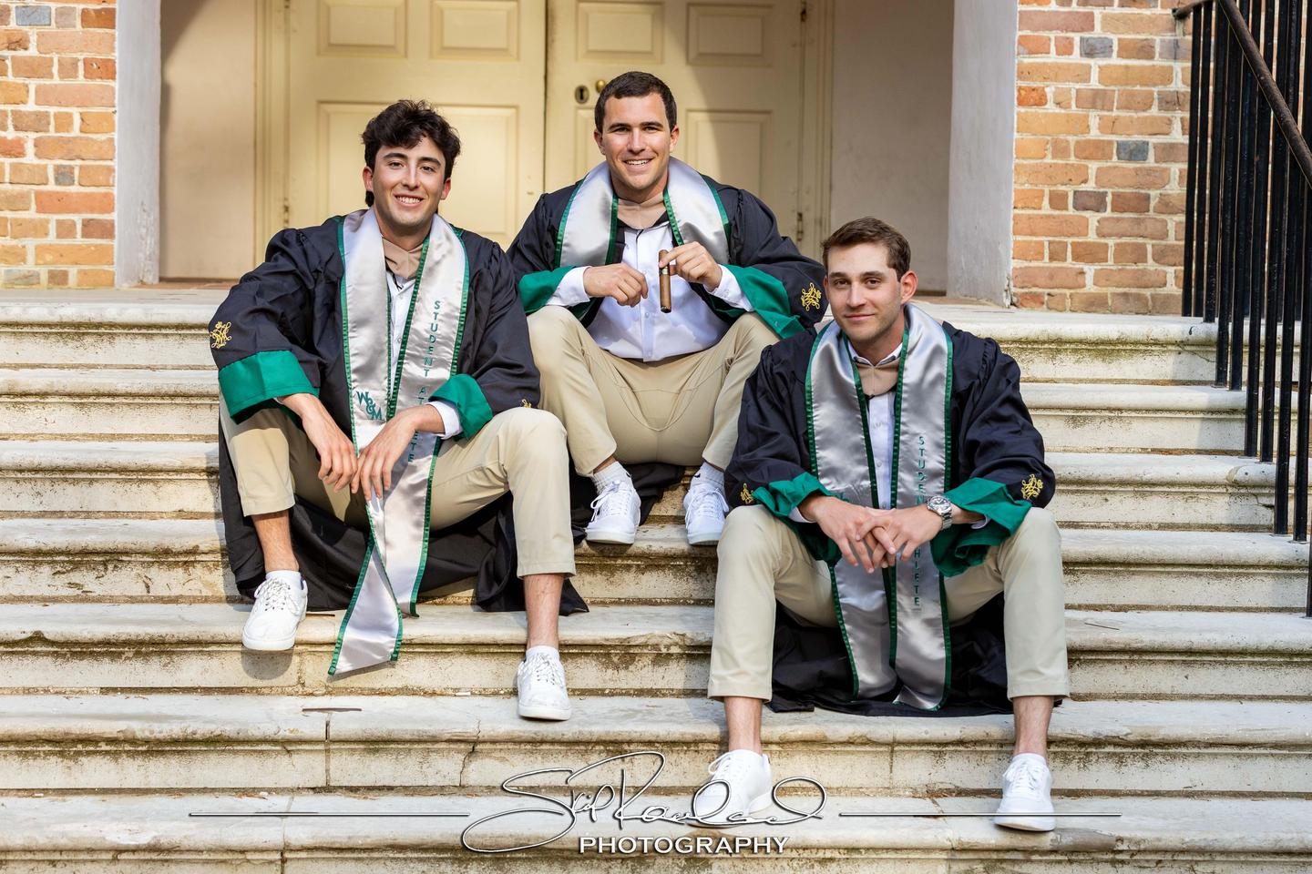 Kolarov Lottchea Lovasc Cap And Gown – April 2025 #238437