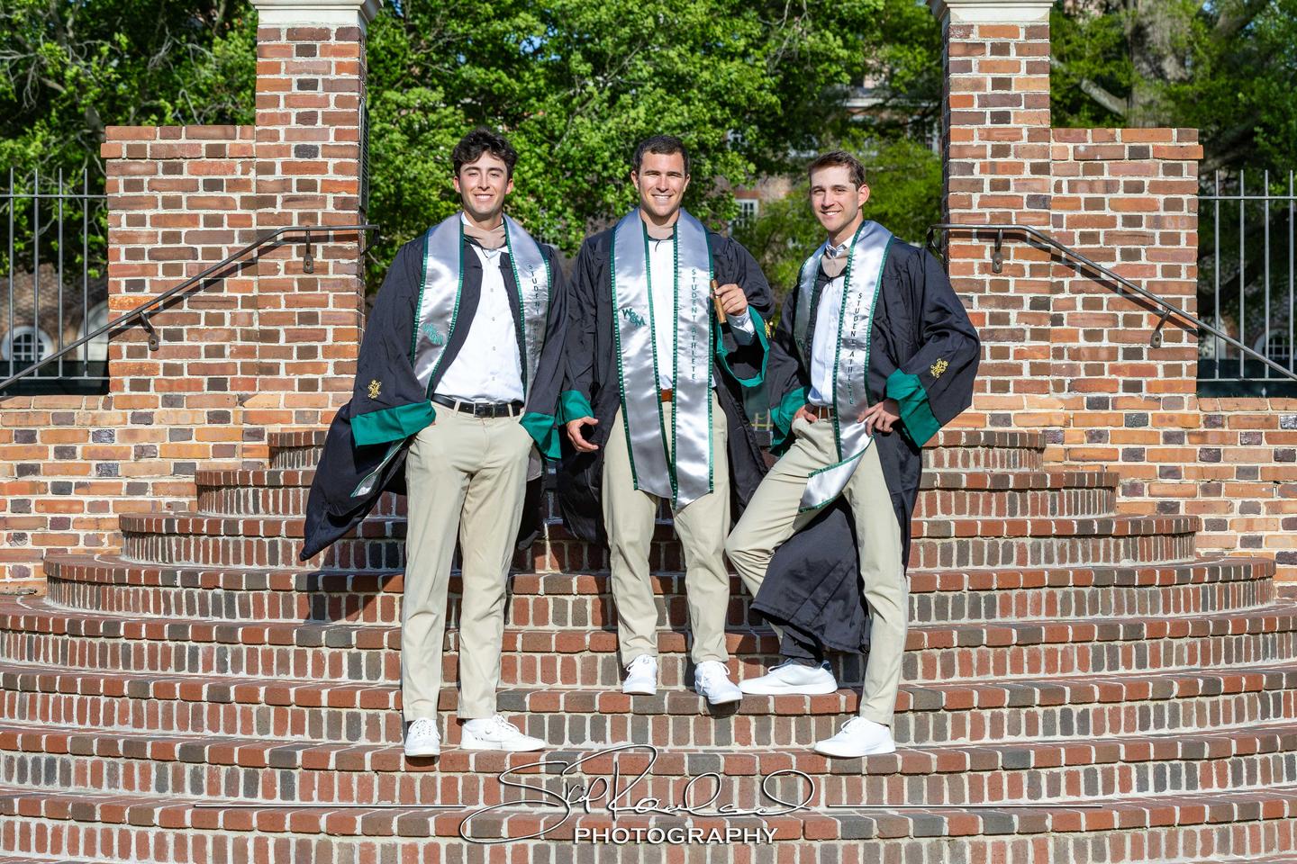 Kolarov Lottchea Lovasc Cap And Gown – April 2025 #238438