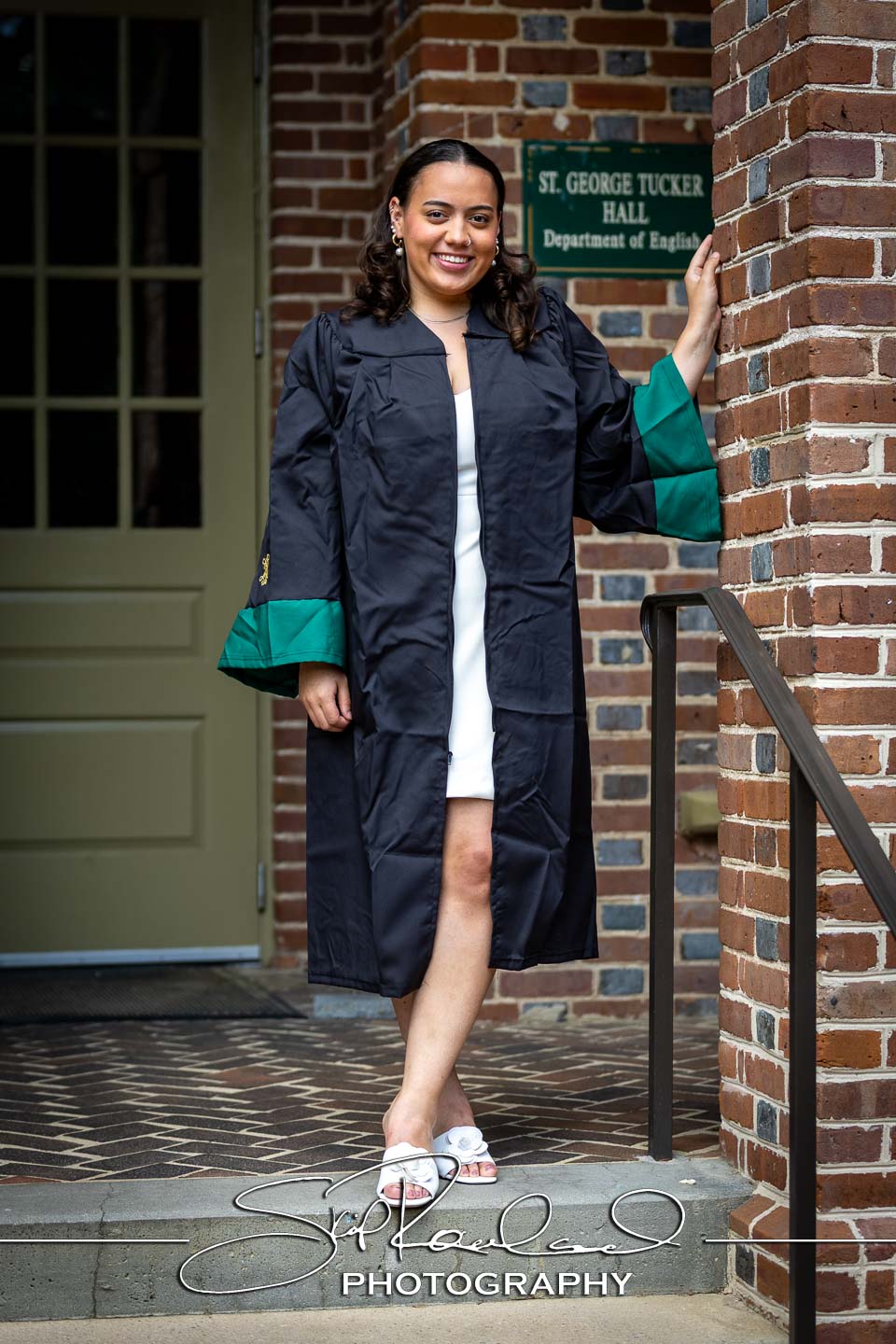 Adrianna Kopp And Friends Cap And Gown #240062