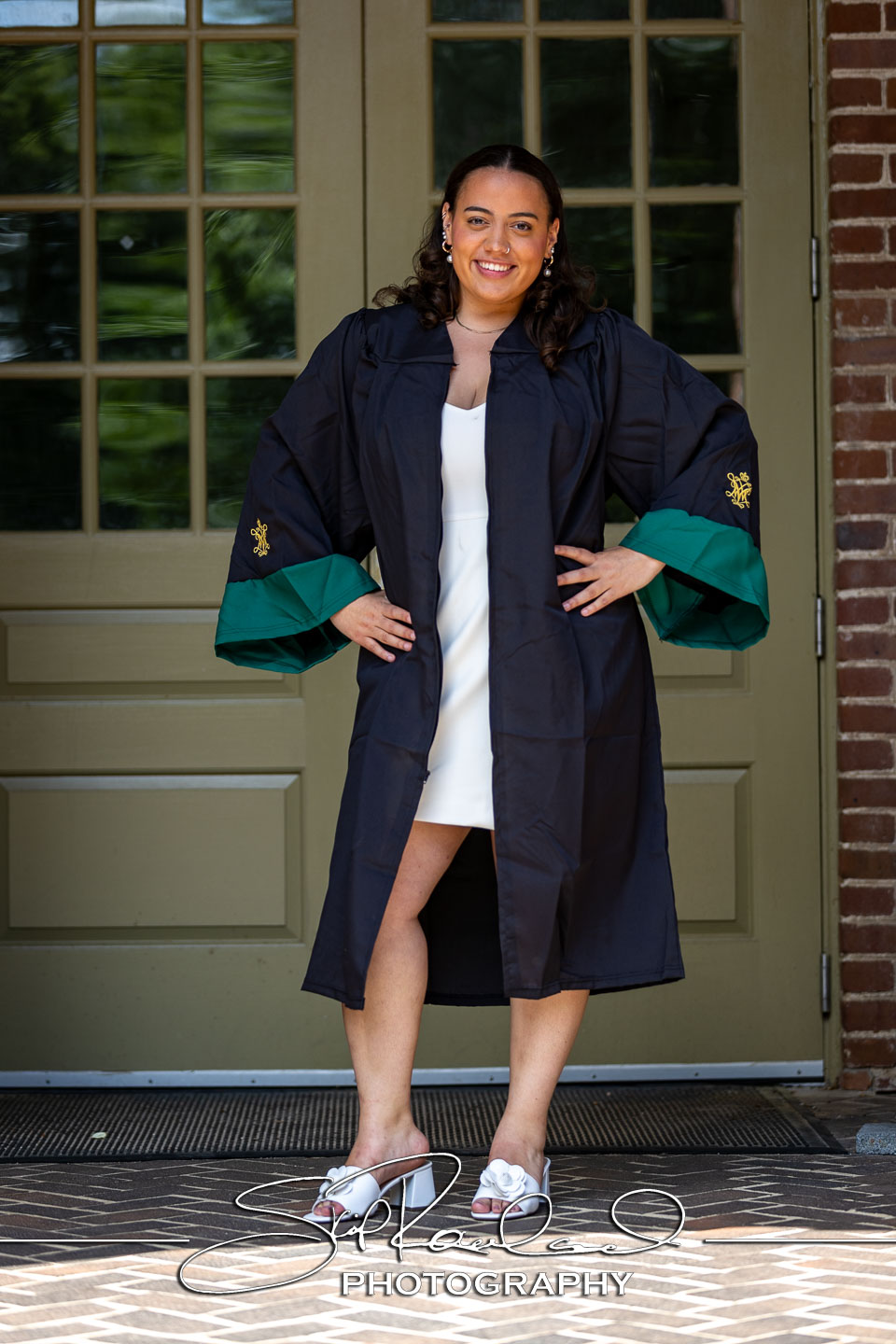 Adrianna Kopp And Friends Cap And Gown #240064