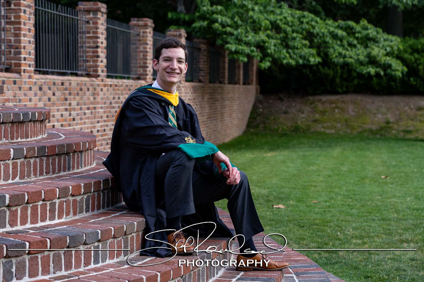 Jeffrey Lazar Cap And Gown – 2025 #240870