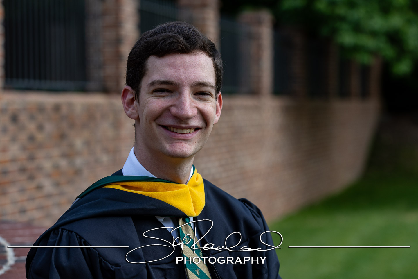 Jeffrey Lazar Cap And Gown – 2025 #240873