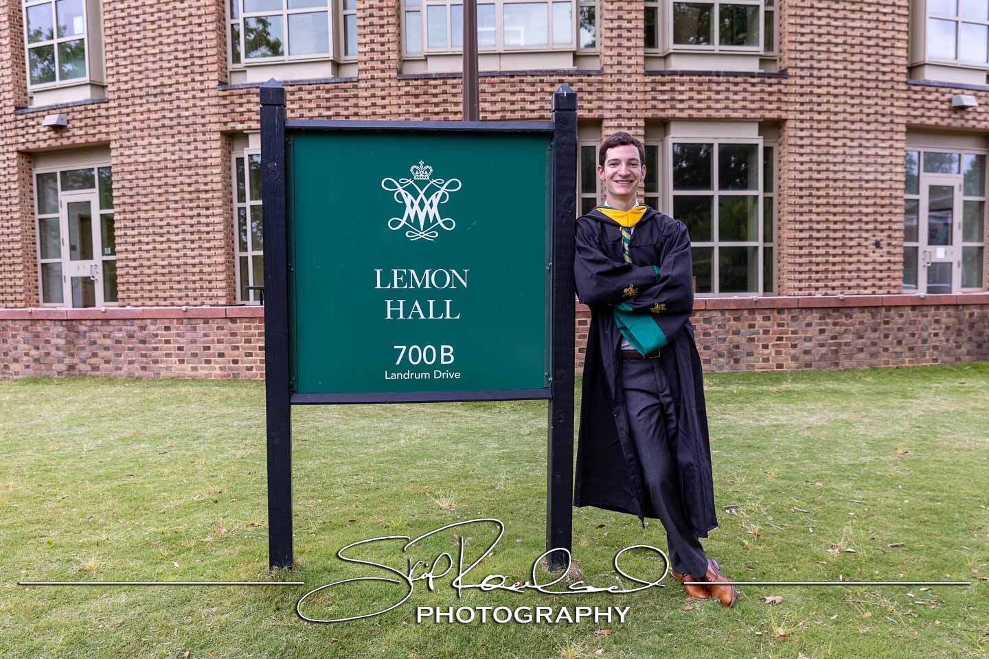 Jeffrey Lazar Cap And Gown – 2025 #240884