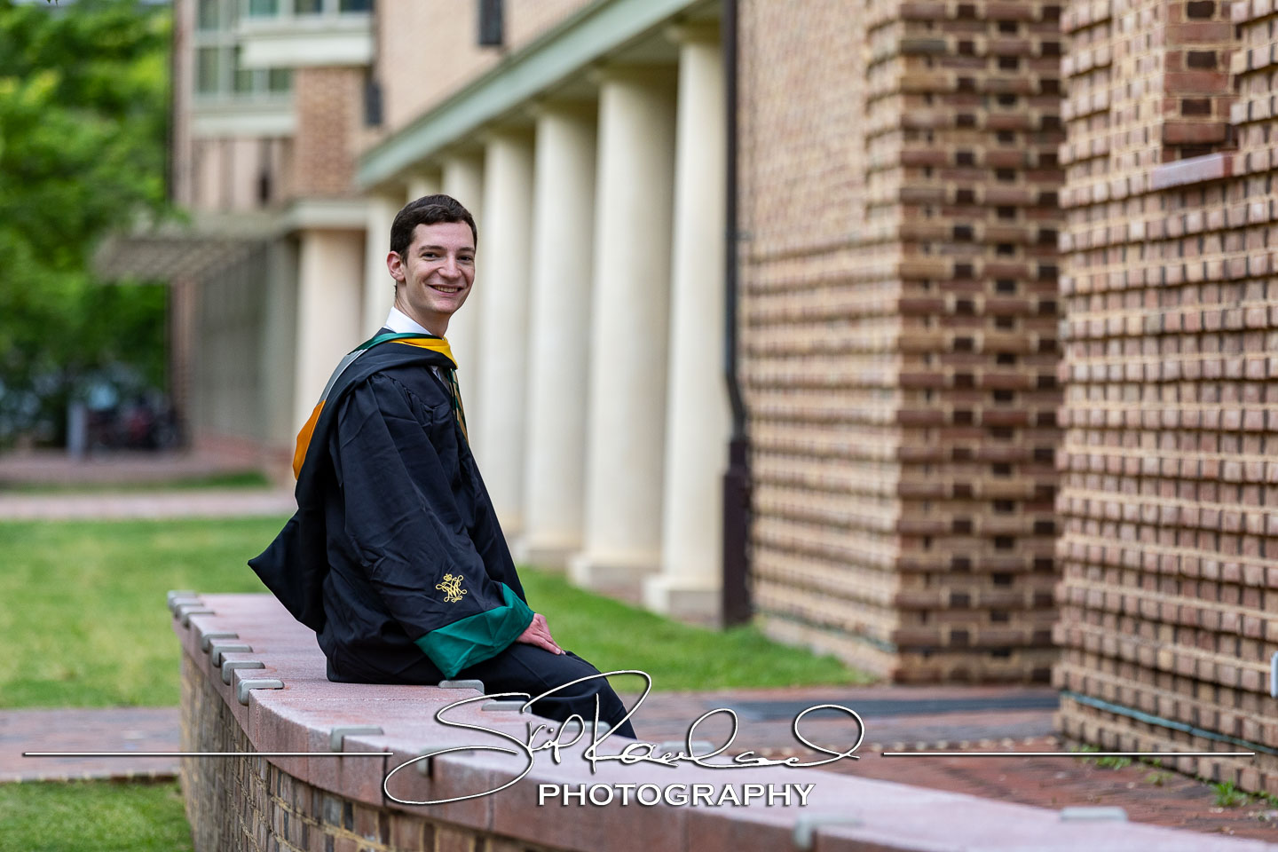 Jeffrey Lazar Cap And Gown – 2025 #240885