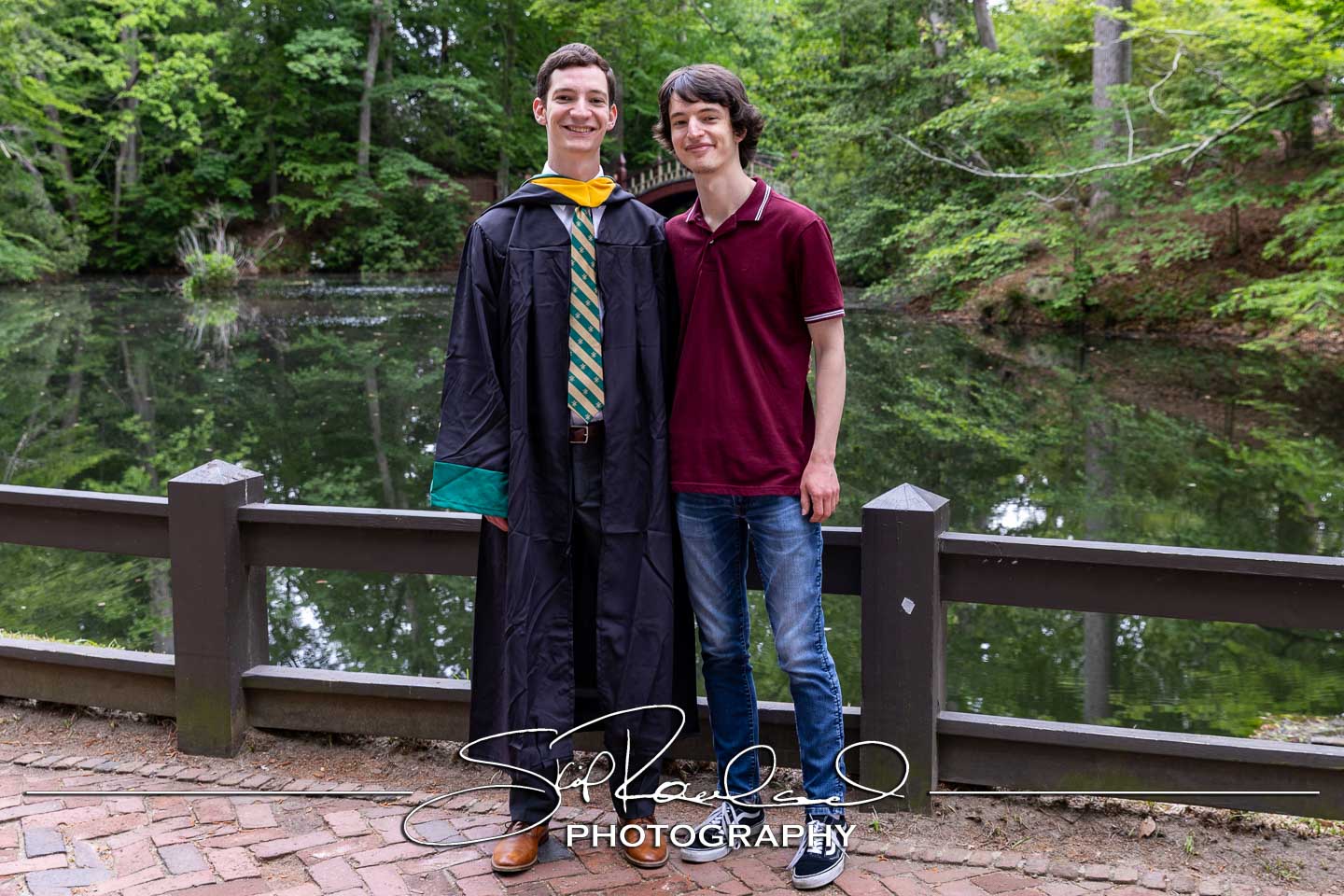 Jeffrey Lazar Cap And Gown – 2025 #240894