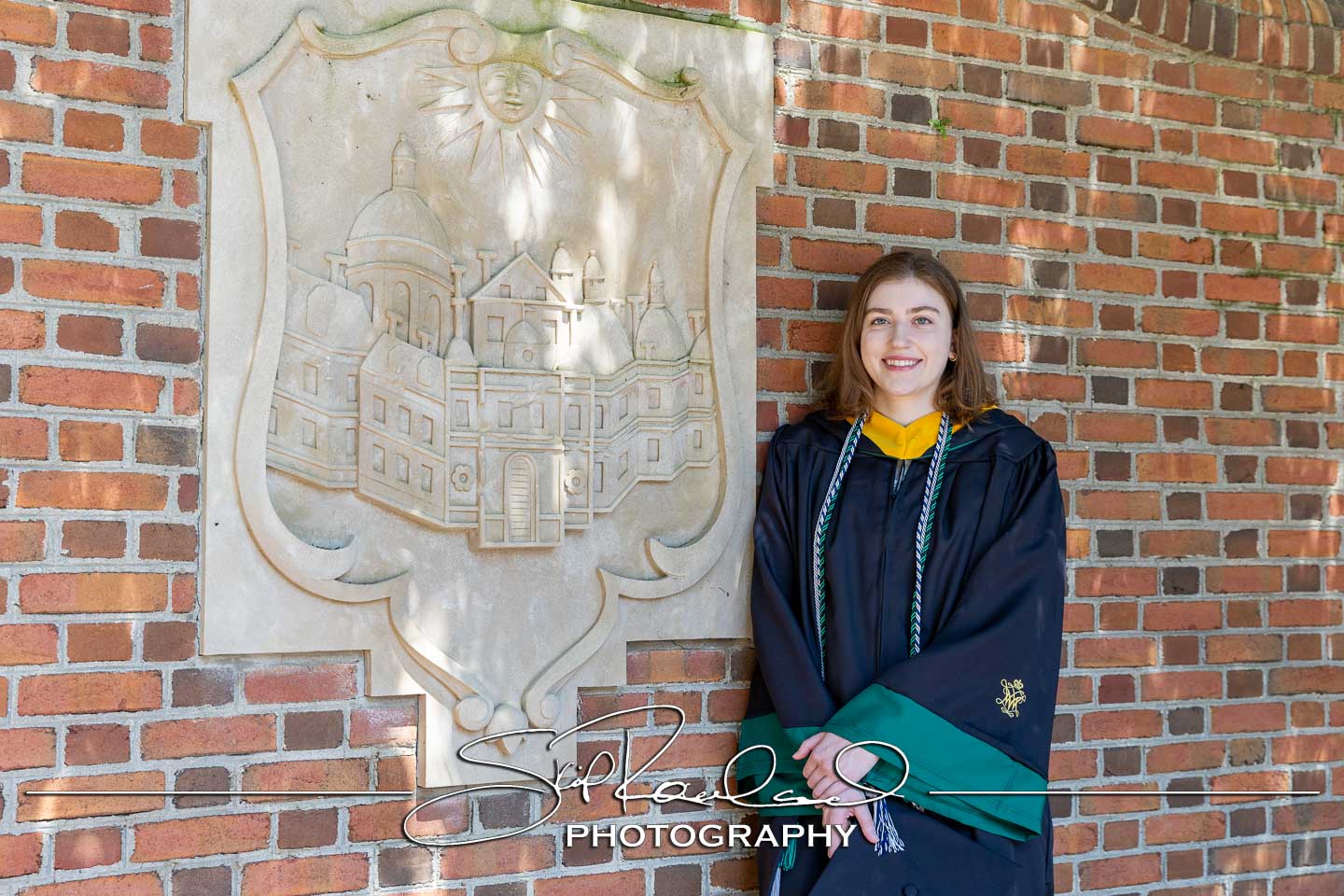 Emma Bias Cap And Gown – 2025 #241203