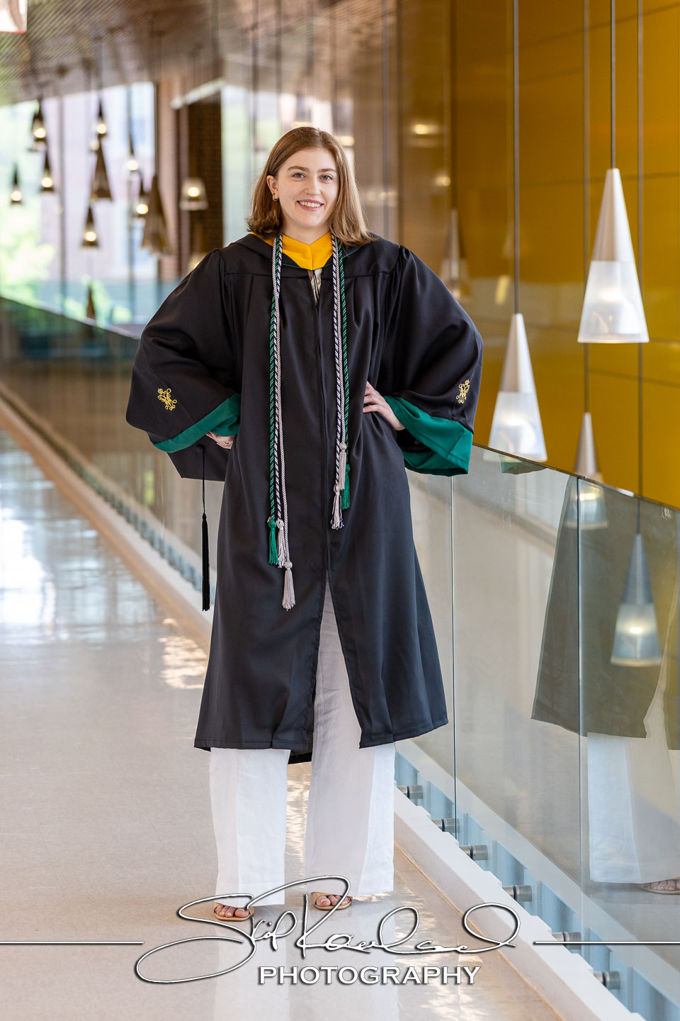 Emma Bias Cap And Gown – 2025 #241211