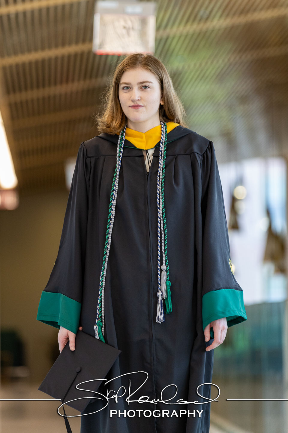 Emma Bias Cap And Gown – 2025 #241213