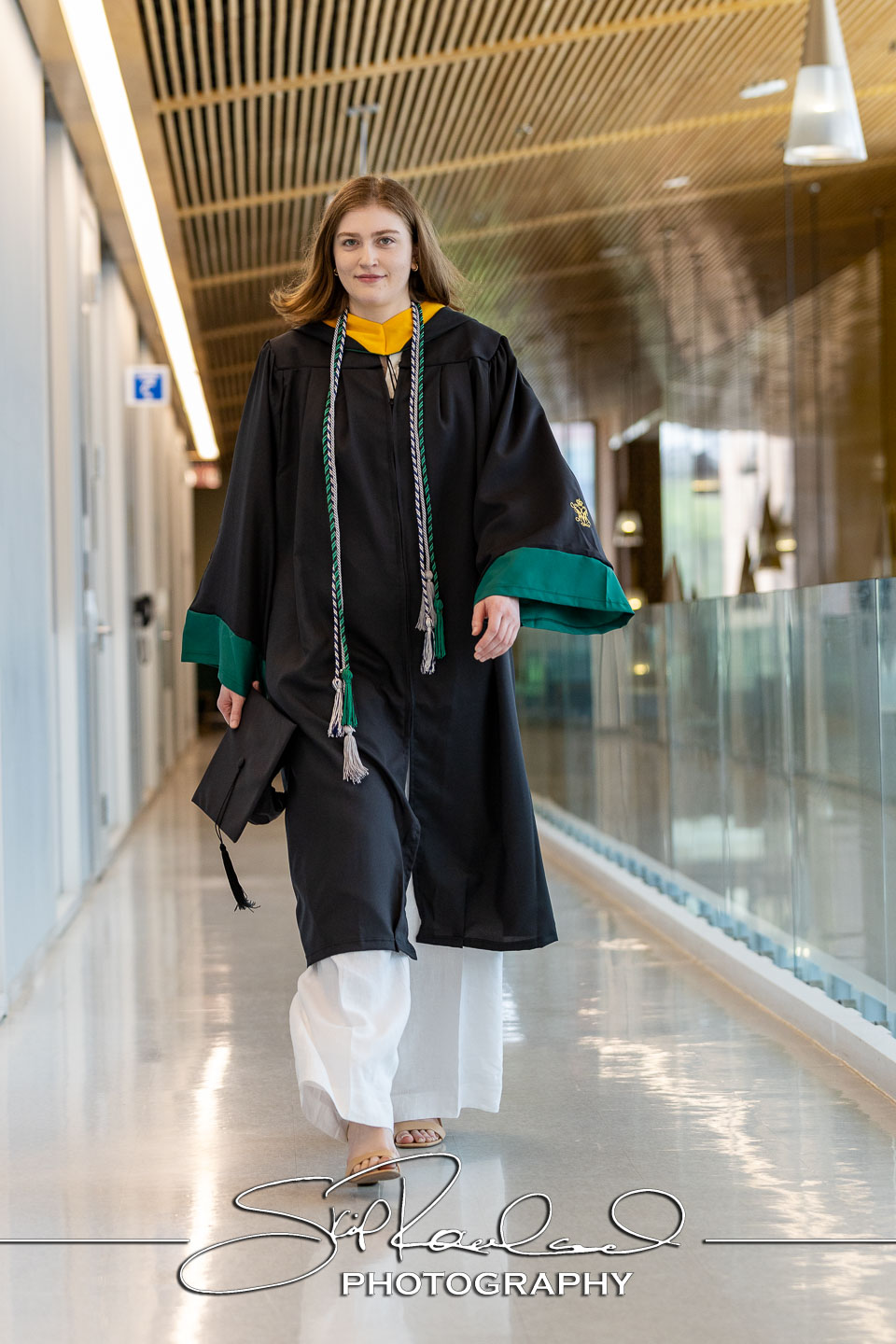 Emma Bias Cap And Gown – 2025 #241216