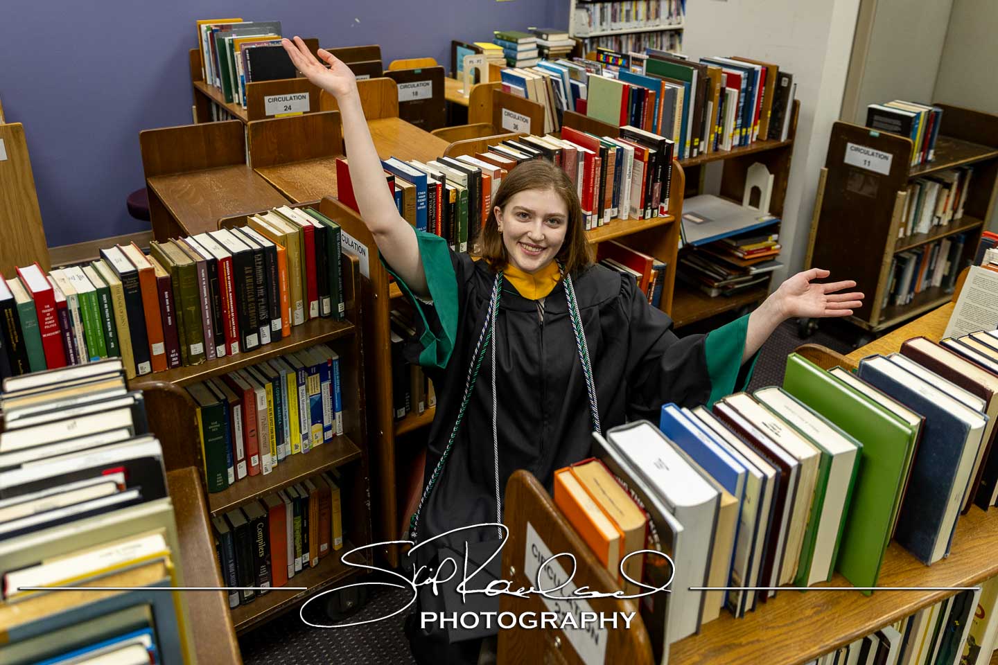 Emma Bias Cap And Gown – 2025 #241219