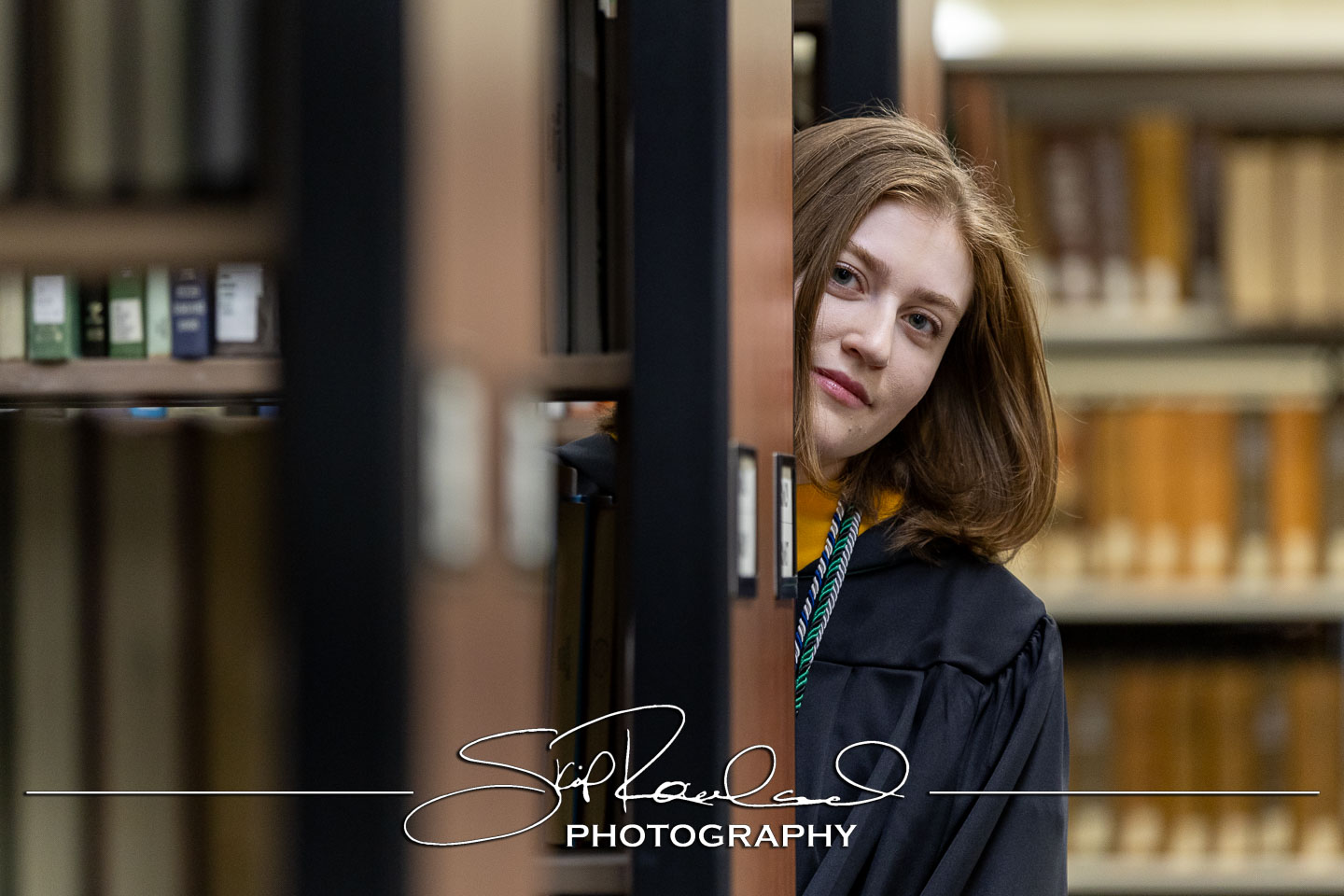 Emma Bias Cap And Gown – 2025 #241224
