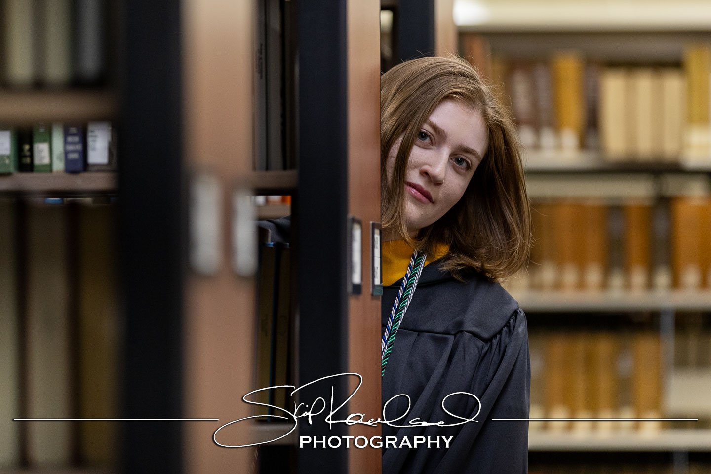 Emma Bias Cap And Gown – 2025 #241225
