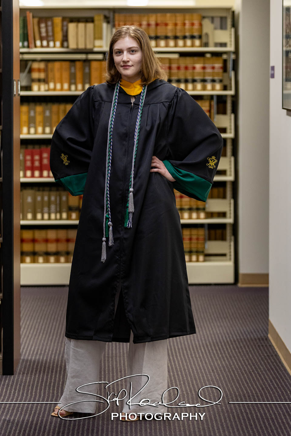 Emma Bias Cap And Gown – 2025 #241226