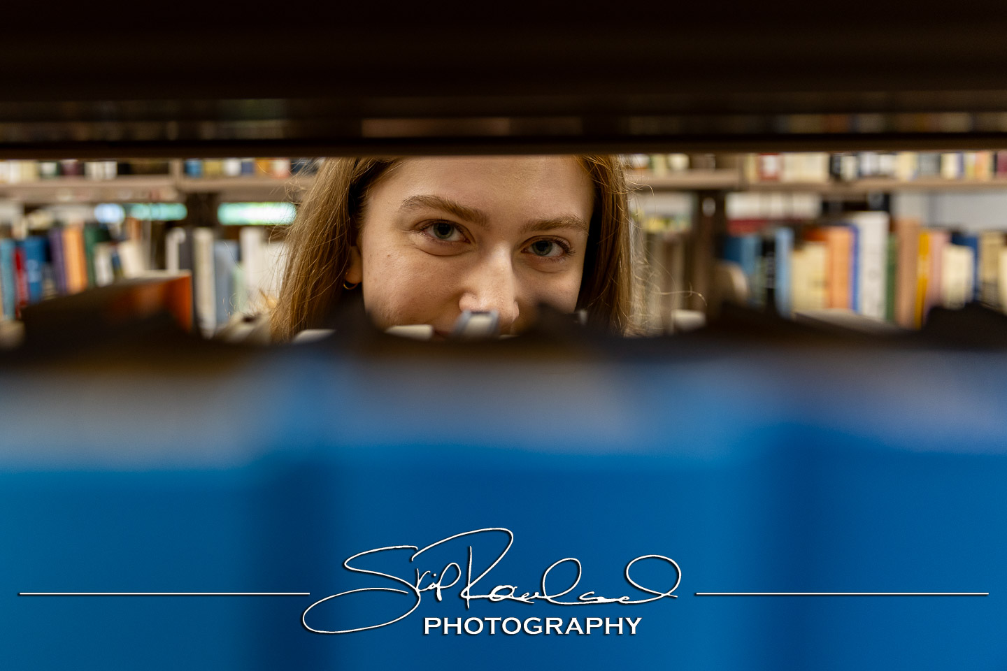 Emma Bias Cap And Gown – 2025 #241229