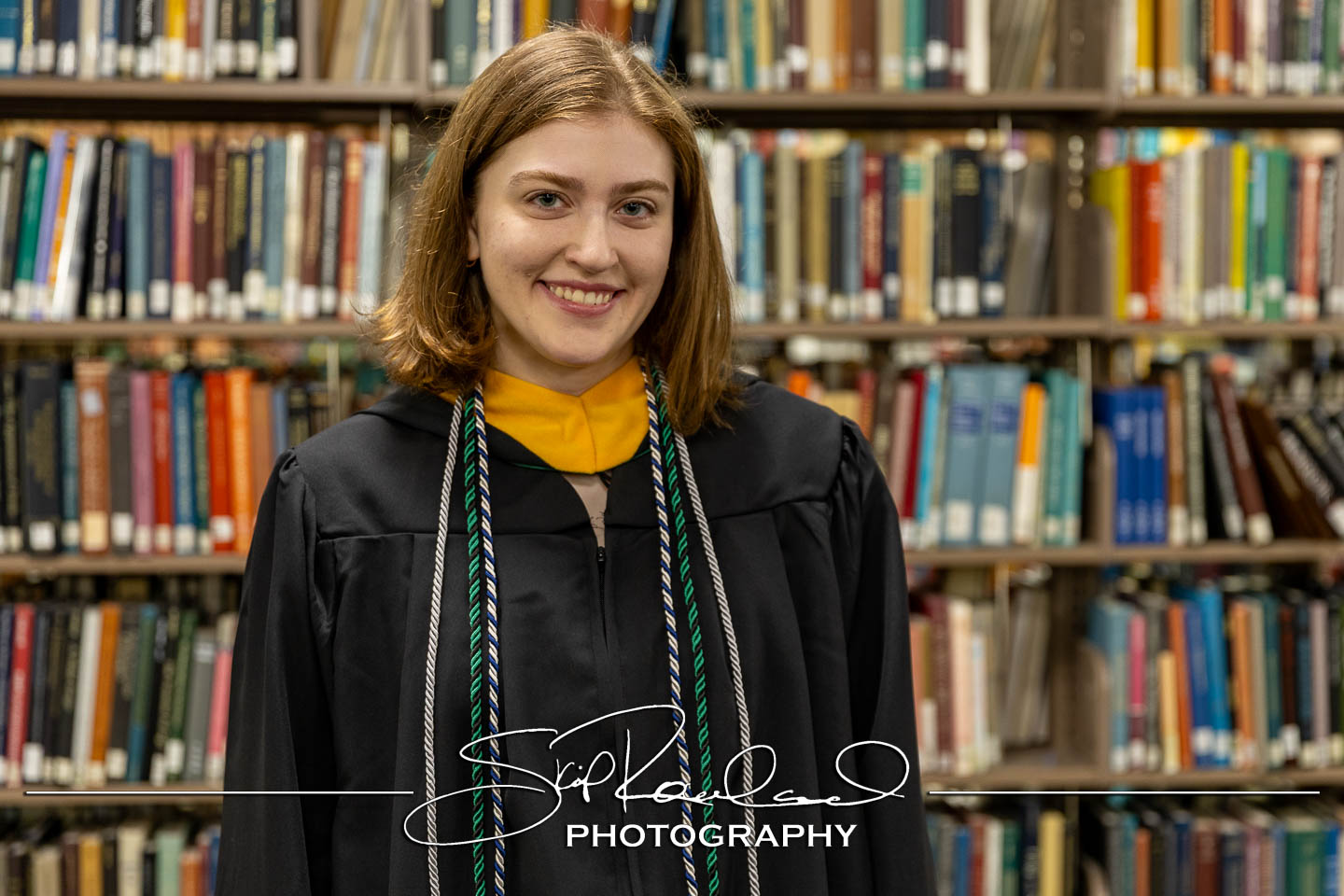 Emma Bias Cap And Gown – 2025 #241231
